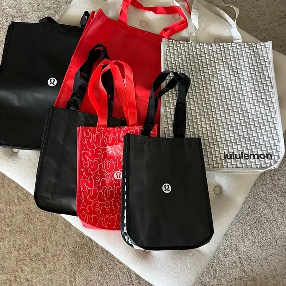 lululemon Black and Red Tote Bag Set - Picture 1 of 1